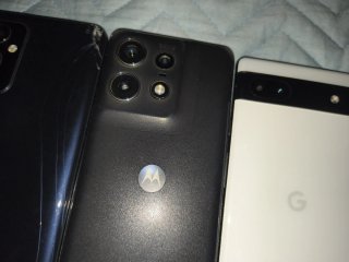 Lotto 3 Smartphone: Motorola, Pixel, OnePlus