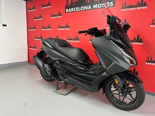 HONDA FORZA 350 DEL AÑO 2025 !! COMO NUEVA !!