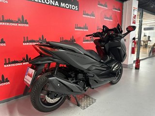HONDA FORZA 350 DEL AÑO 2025 !! COMO NUEVA !!