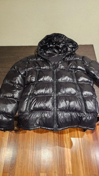 Abrigo Supply & Demand Negro Talla XL