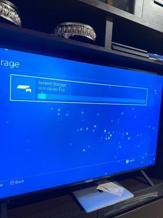 PS4 Slim 1TB + 2 Giochi + Control Nero