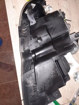 Faro delantero izquierdo BMW Serie 3 E46