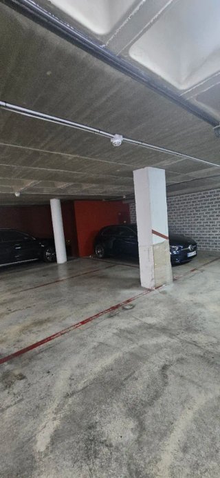 GARAJE EN PLENO CENTRO
