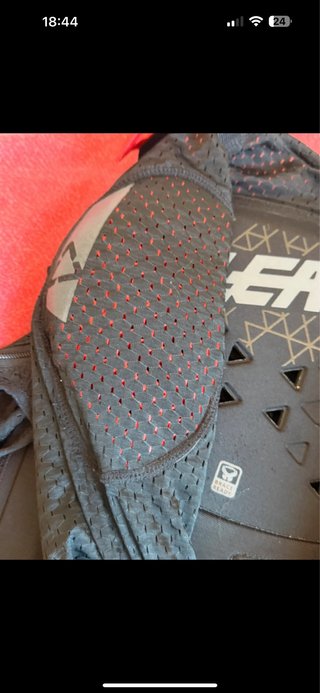Peto Leatt Airflex Stealth