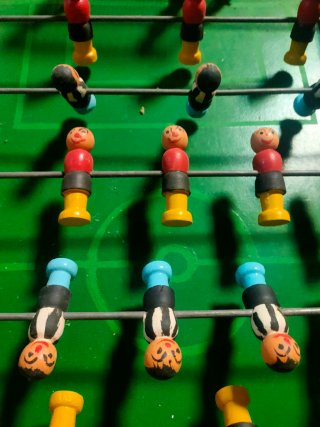 Futbolín miniatura antiguo