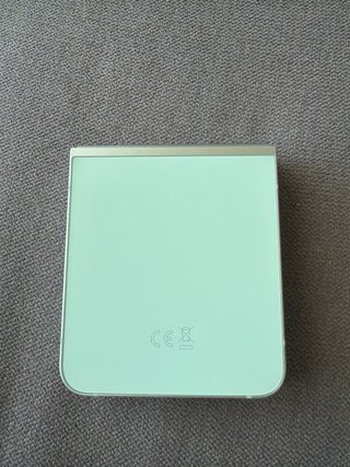 Samsung Galaxy Z Flip6 256GB