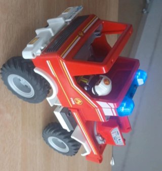 Camión de bomberos luces y sirena playmobil