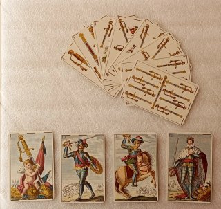 Baraja Neoclásica de 1810,  Heraclio Fournier 1977