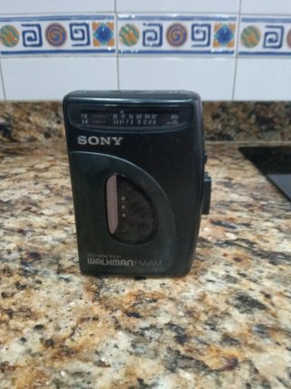 Walkman Sony FM/AM WM-FX21 Negro