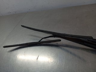 BRAZO LIMPIA DELANTERO DERECHO MITSUBISHI ECLIPSE