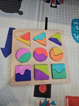 Puzzle Lovevery Formas Geométricas