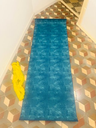 Esterilla de Yoga Azul con Diseño. Buena calidadb