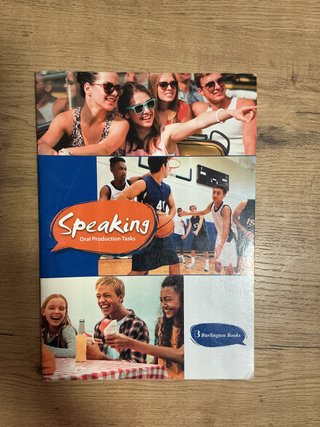 Libro de speaking de inglés.