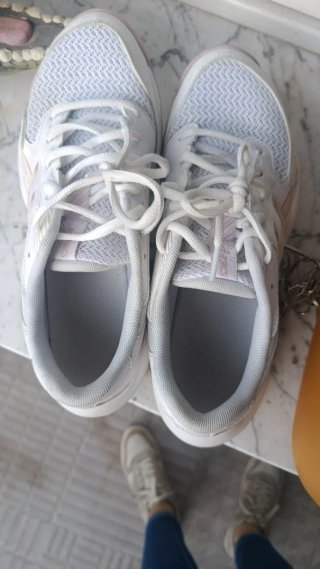 Deportivas pádel mujer blancas y rosas