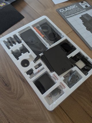 Kit per la costruzione di una fotocamera 35mm