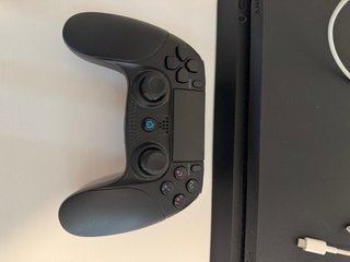 PS4 Slim in vendita