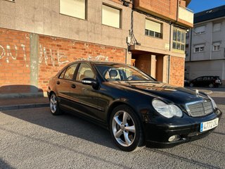Mercedes-Benz Clase C 2003