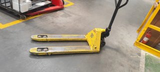 Traspaleta Manual 2500 Kg