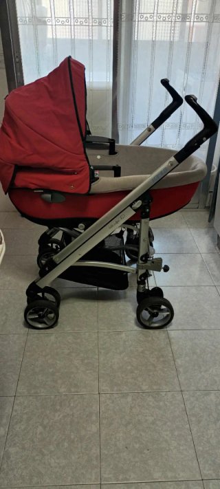 Carrito Bebé + Maxicosi + 2 Sacos