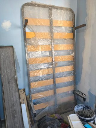 Somier 90x190cm patas sin estrenar