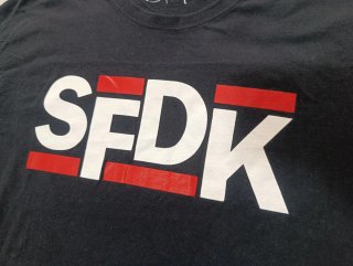 Camiseta SFDK Rayas Rojas