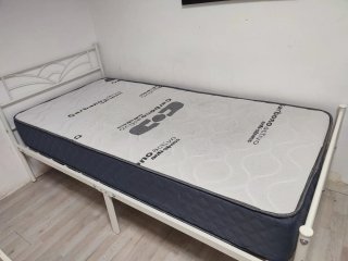 Cama individual con transporte!