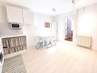 Piso en venta en Collblanc en Hospitalet de Llobregat, L´