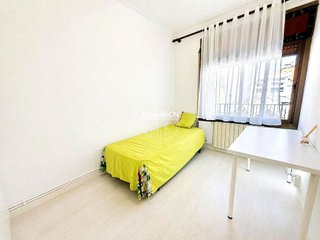 Piso en venta en Collblanc en Hospitalet de Llobregat, L´