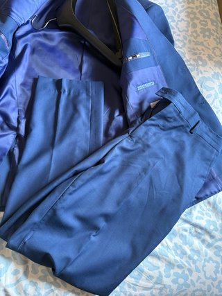 Traje de americana y pantalón azul