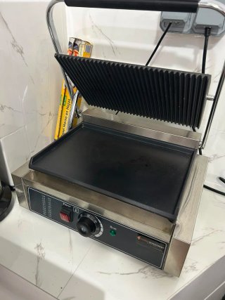 Plancha Grill Eléctrica Hostelería