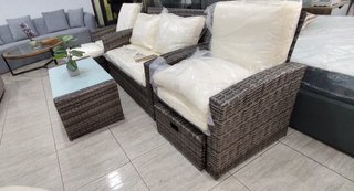 JUEGO DE TERRAZA MODULAR CON MESA + 2 PUFF!!