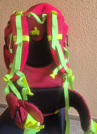 Mochila 40L como nueva. ¡Oportunidad!