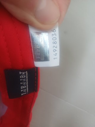 Gorra Ferrari F1 Oficial Roja