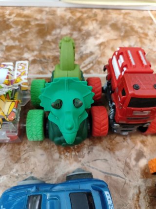 Lote 5 Coches estilo Monster Truck