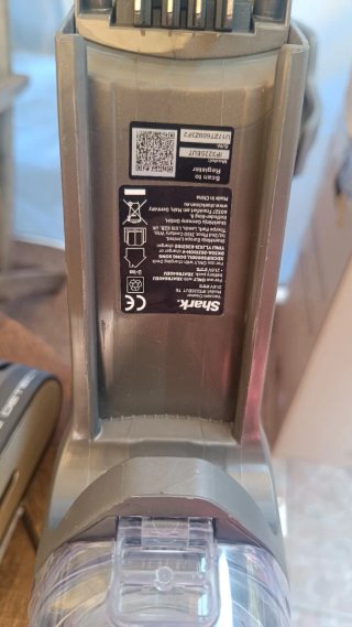 Aspiradora Shark PowerDetect Clean & Empty