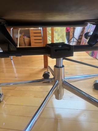 Silla de oficina cuero negra
