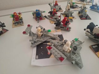 17 Sets Lego Classic Space