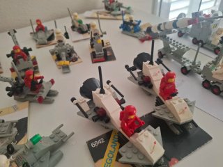17 Sets Lego Classic Space