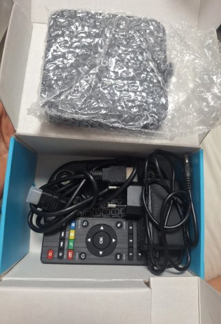 Biwond HomeBox Android TV Quad Core