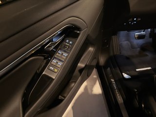 Land Rover Range Rover Evoque 2.0 D163 R-Dynamic S FWD