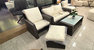 CONJUNTO EXTERIOR  MODULAR + 2 PUFF + MESA