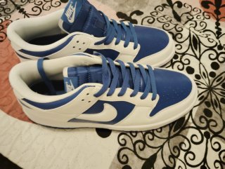 Zapatillas  Azul y Blanco Nuevas