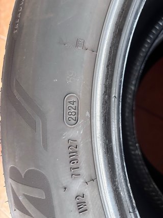 265/50R19 110W  2x Bridgestone Alenza Como Nuevas