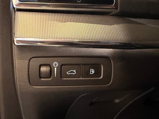 Volvo XC90 2.0 T8 AWD Plus Dark Recharge Auto