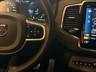 Volvo XC90 2.0 T8 AWD Plus Dark Recharge Auto