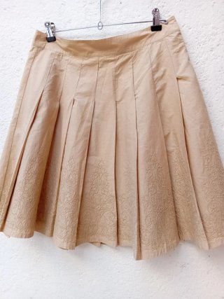 Falda plisada beige Benetton