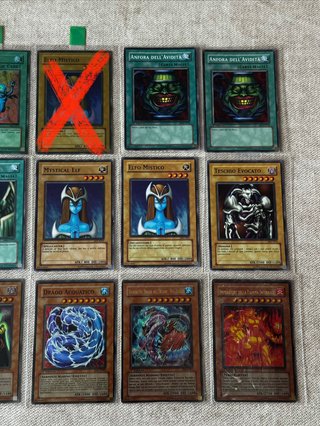 Lotto 28 carte Yu-Gi-Oh! rare
