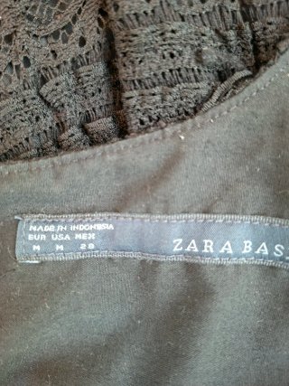 Vestido Zara encaje negro Talla M
