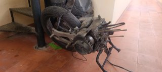 Yamaha Tweet 125 (Motor 2022)   y otro motor 2013