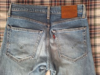 Pantalón Vaquero Levi's Azul Claro. Talla W30 L30